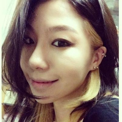 G0205's profile picture. freelancer stylist:)