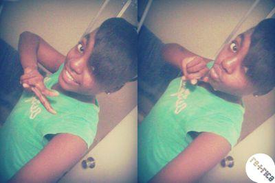 Lia jredd. Neeci, Karah n Sheedy is the besties. Bae...#unknown Puttin God #1 ELMO.......OBOC