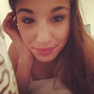Emily Hughes. 20 år. Denmark ❤️