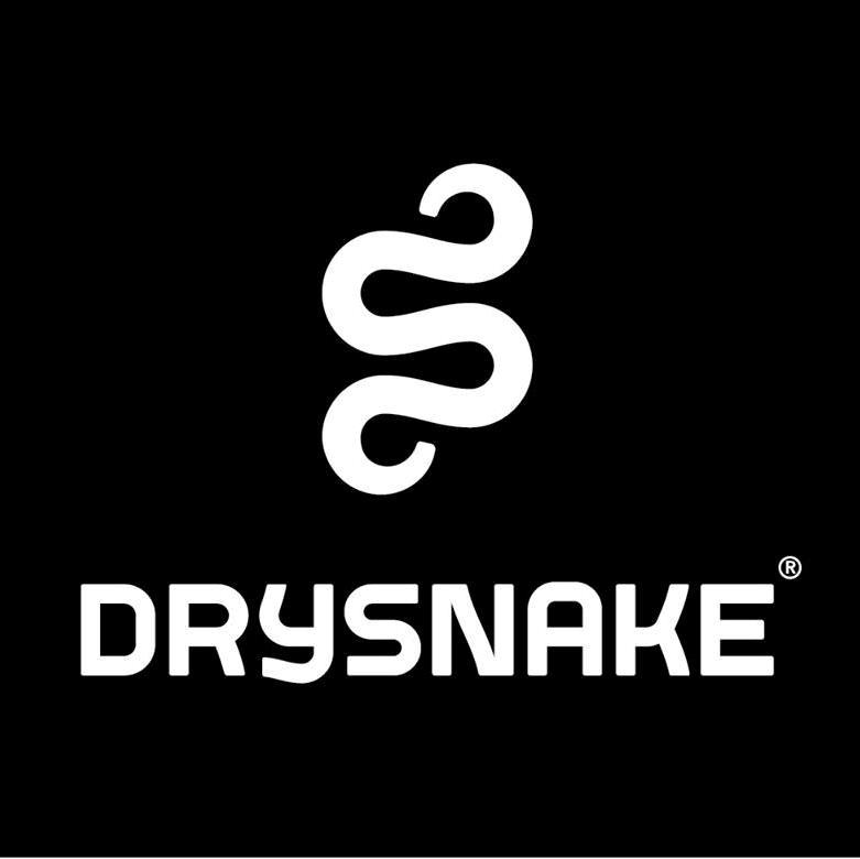 Le sac de sport Drysnake permet de sécher l'équipement sans le sortir du sac.  The Drysnake sport bag dries off your equipment without removing it from the bag.