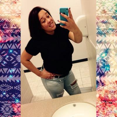 Instagram : _loveaquaa