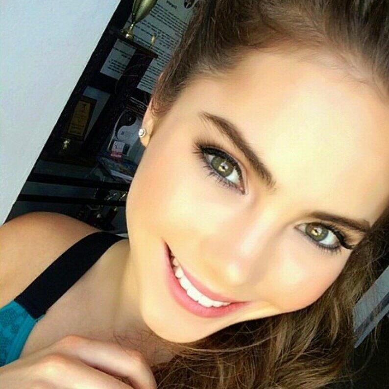 DOTA2Jane's profile picture. Hey!