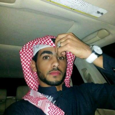شاعر نظم__واجيد كتّب الخواطر والمفضلات تحكم ٩٠٪ماكتبته __وأتمنى أن اعجبكم واصل الى قائمة مذاقكم