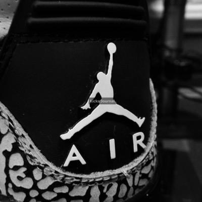 kicksjournal's profile picture. Your source for daily sneaker news and pictures. use our hashtag #KicksJournal for shoutouts IG: KicksJournal