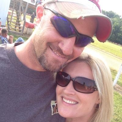 Hey! Thanks for following ! My life isn't really that exciting I am married with 4 amazing children, work full time and and love my life ❤️