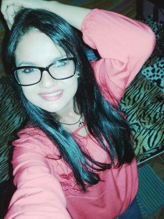 Deus quero tirar todo esse meu eu e viver  apenas para ti, quero ser um coração adorador. ..
Deus meu e Rei meu
te amo