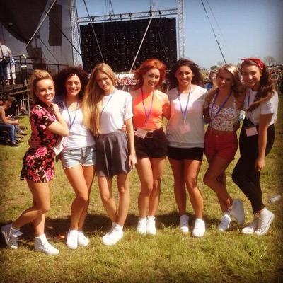✨We'll support the PowPow Girls 'till the very end'✨ •{Tiernan-Rachel- Elle-Jo -Leah-Licia-Katelyn}• •♥️We love the #AlphadogFamily♥️•