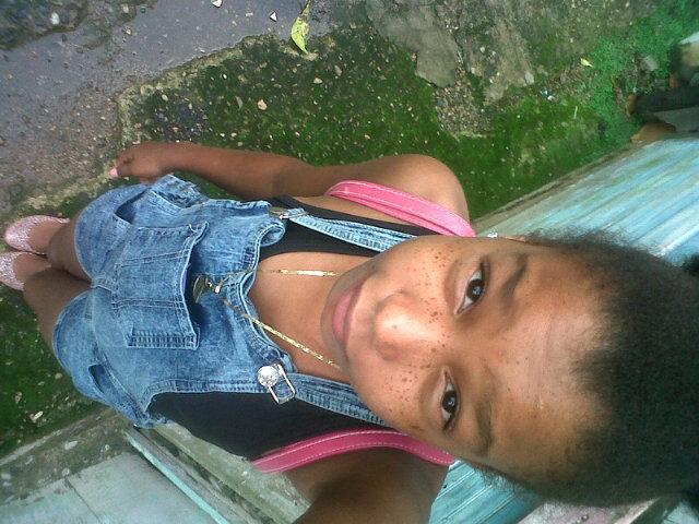 ☺ Soy una loka y no lo niego pero tengo algo k ninguna de las otras tiene es k tengo fe en ni misma @thurealfresita01♥