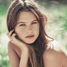 TeenModele's profile picture. Znajdziemy ładne nastolatki biorą im zdjęcia i publikować je w magazynie!