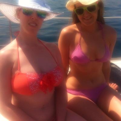 rois_xo's profile picture. Happiest when in a wetsuit. ✌️23, Physio/Late night baker. Mayo.