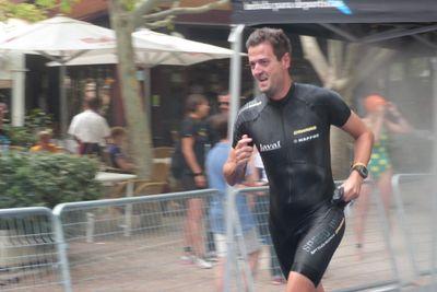 Monitor de padel, amante del triatlon, en fin todo lo que huela a deporte.En mi tiempo libre consultor empresarial.