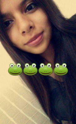 mayragilet's profile picture. Una sonrisa aunque estes triste te puede ayudar a ver las cosas de otra forma:)