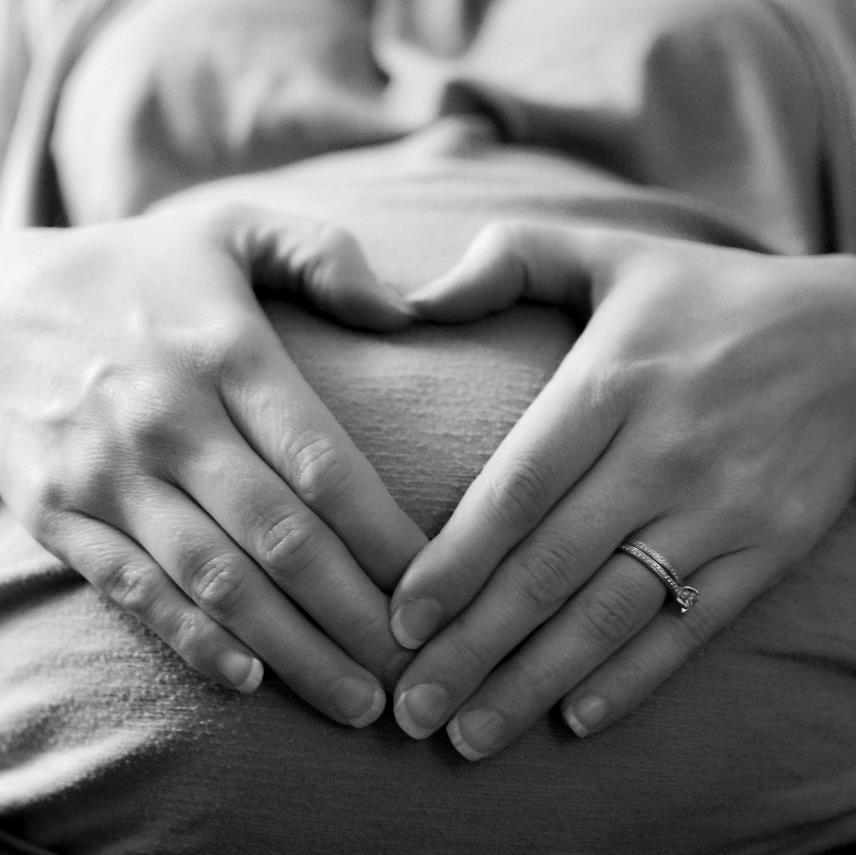 monicajoy042's profile picture. 