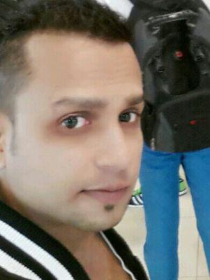 alisrashed's profile picture. simple n straight forward.....