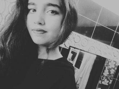 one direction,5sos and pizza...maybe some rock n'roll./1999 卌