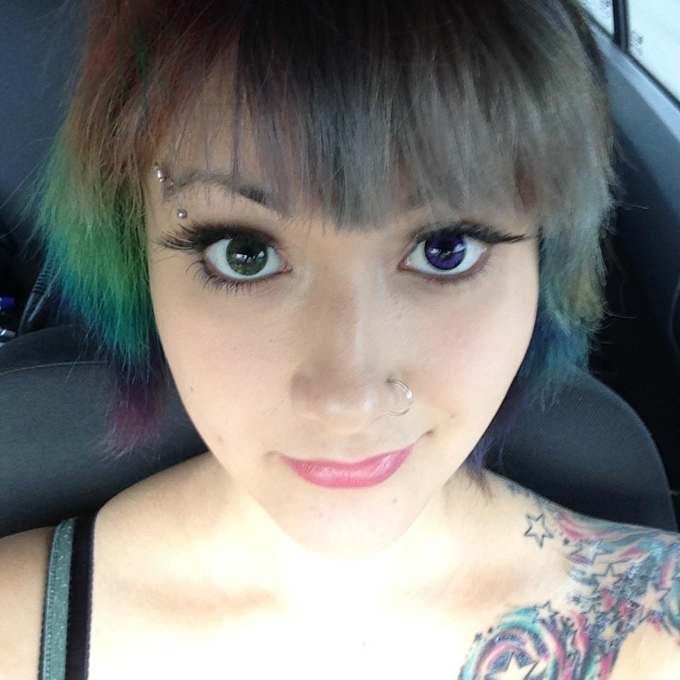 starelystar's profile picture. 