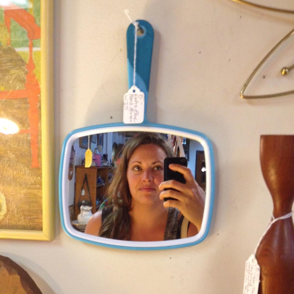 aspiring history PhD@UMass searching for meaning in matter-from book things to museum things to everyday things-in the present. about the past. for the future