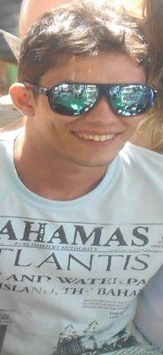 Facebook : http://t.co/FapoNgSRZE…