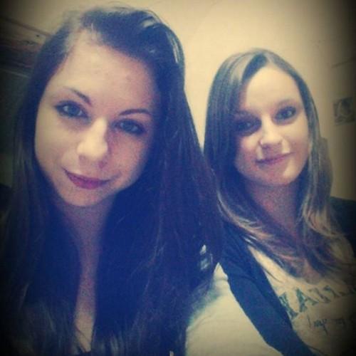 Paauline_99's profile picture. 