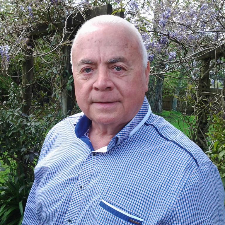 salesmachine194's profile picture. 