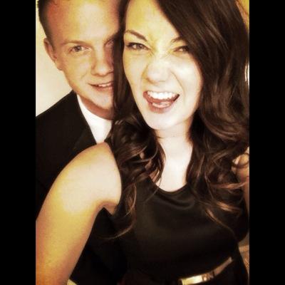 victoriav_18's profile picture. @victoriavoesenek - instagram