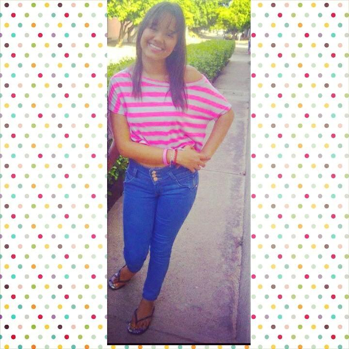 ROSANAVARRO_97 Instagram