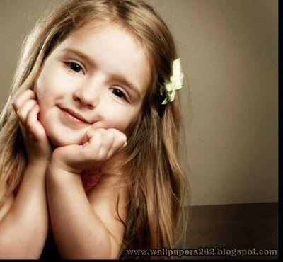 ‏ڪلـڼا ڪالـقَمَڔ .. لـهَـ ڃاڼب مَظلـمَ