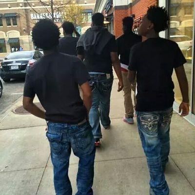 Rip Cam . 
Bio Not Really Needed .
Follow Me Im The Plug New Twitter