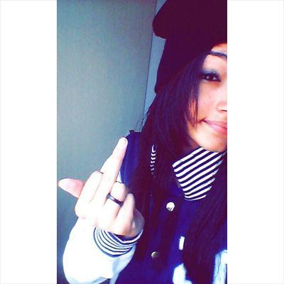 Jundiaí, 1.3
POLLO ❤❤
Deixei de acreditar em conto de fadas,,mais ainda acredito em final feliiz‼. ⚓