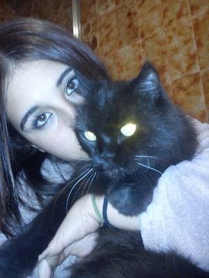 lorena_926's profile picture. Enamorada de los animales. Graduada en Administración y Dirección de Empresas.