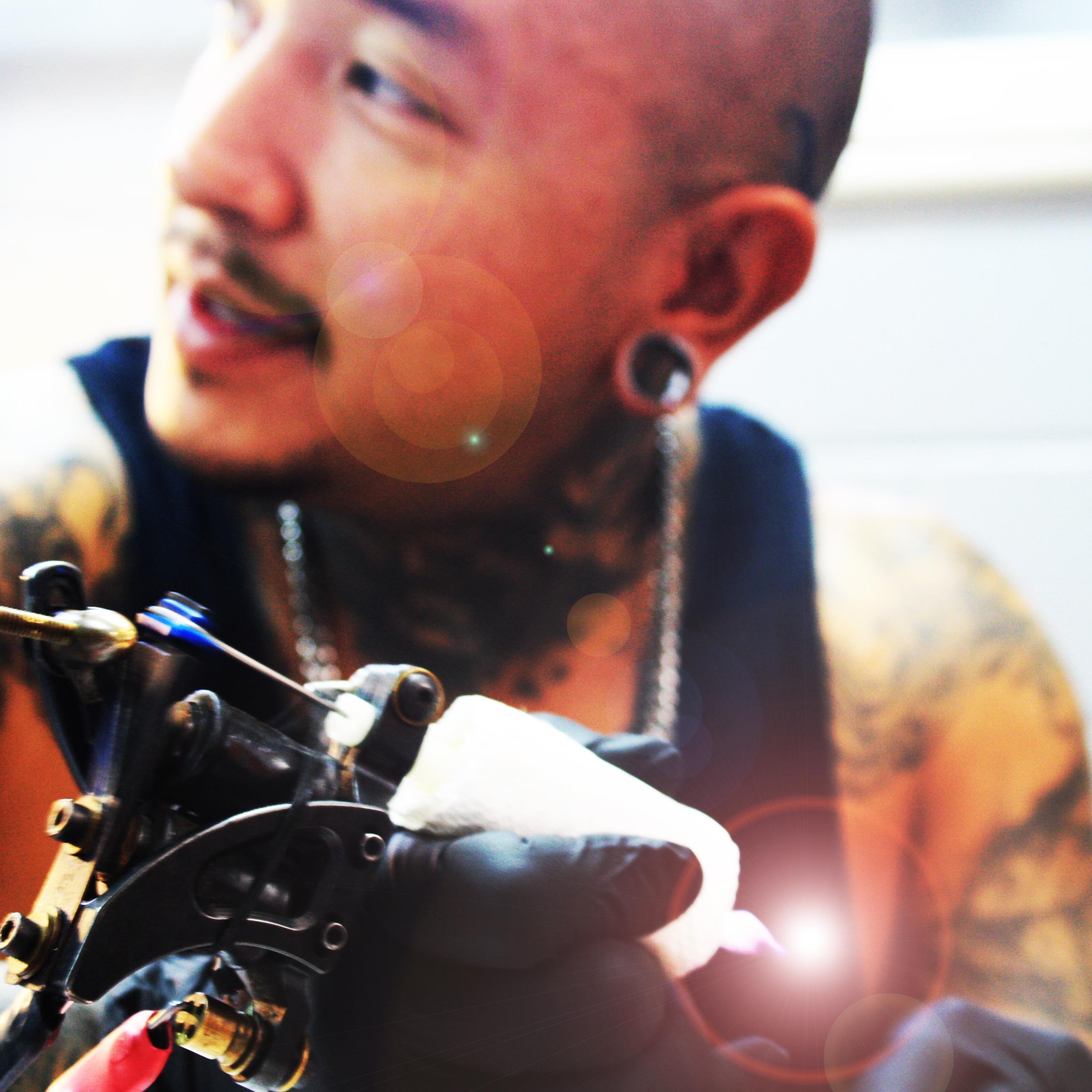 Tattoo & Piercing
