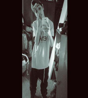 stafferXx's profile picture. soy el sinceró, soy el que fallo, soy humilde, a los que siempre me apoyaron se los dedico de corazon.