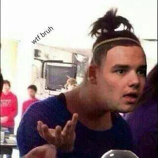 hey i love 1D but so does she please follow her @dahzzyluvs1d