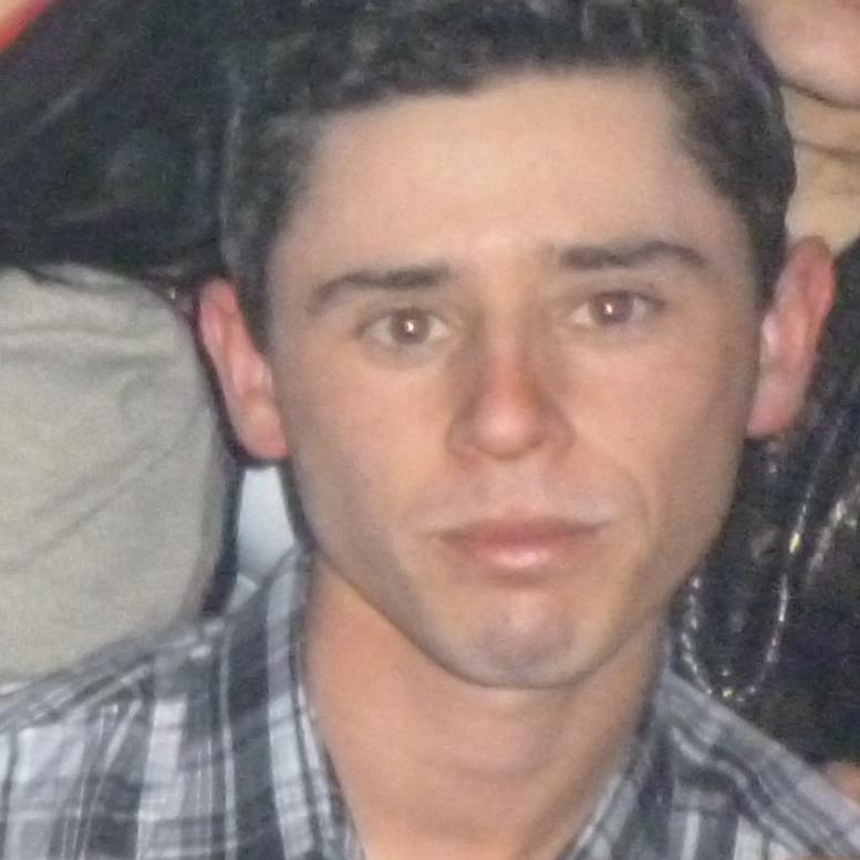 ------( PROTEGIDO POR DEUS )
------ Whats: 53 8445 6203