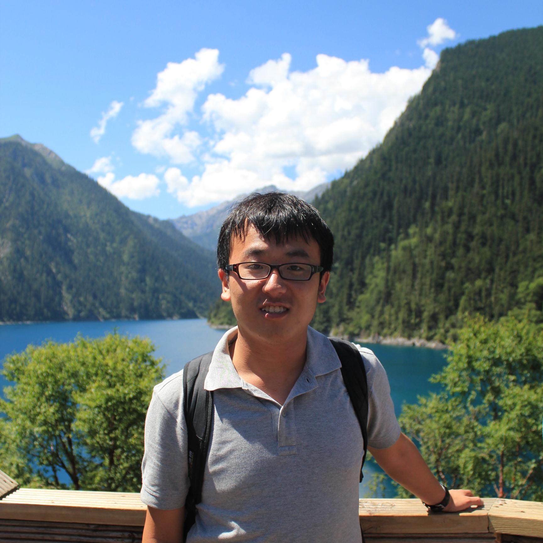 A PhD student majored in Network. 
I love music and travelling.
对啊就是这只苦逼博士