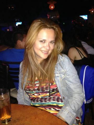 Edna_ToroArTeM Profile Picture