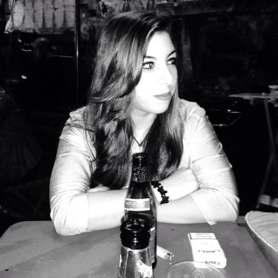 Hi everybody! If you follow I'll follow you back. if you follow and then unfollow...well go fuck your-self!❤️ -ITALY