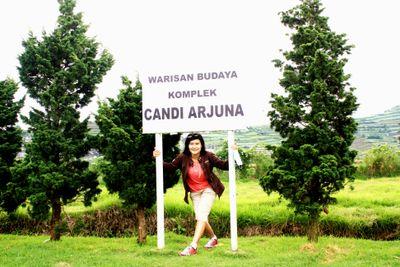 terserah mau berkata apa tentang saya. don't judge the book by it's cover