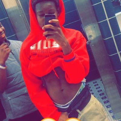 ✊ , Loaf Gang  , ig: __Eazycocaine


Vine: ✖️Sleazy.Rel✖️ 

sfs??