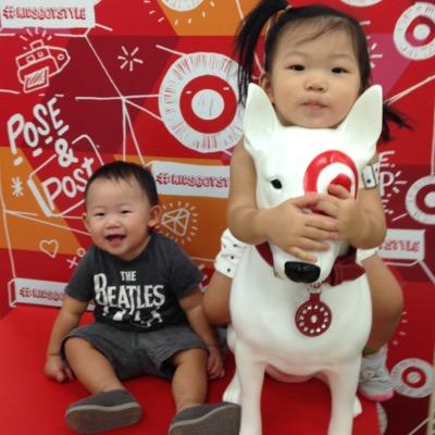 Believer | Husband & Daddy of 2 | Group Compliance Specialist @Target | A rising tide lifts all boats. - JFK