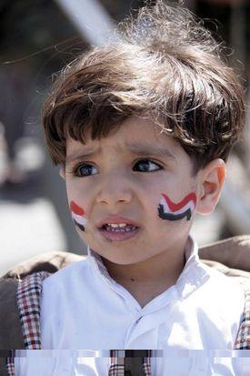 ‏‏‏‏‏‏‏يا ناشدن من أصلي انا من أصل قحطان
 من مآرب التاريخ وصل العروبة @؟

[احب الشعر وانضمه]
[~اللهم احفظ اليمن من شماله الي جنوبه ~]♥