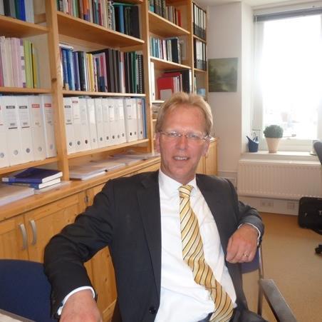 Prof Empirical analysis social and tax policy - Leiden Law School - Dean Faculty Governance & Global Affairs Leiden University The Hague