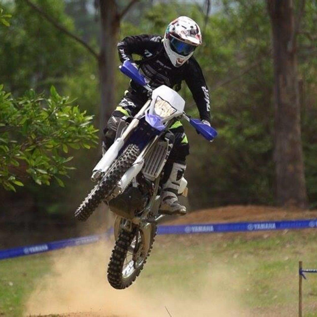 Active8 Yamaha Yamalube Racing Team Manager