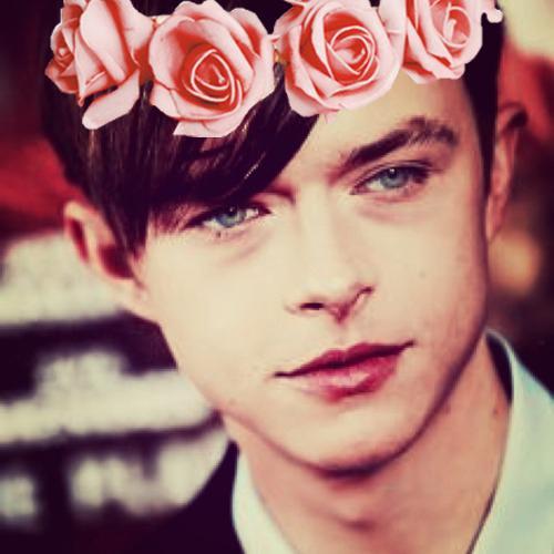 OhEmGee92's profile picture. Aquarius since 1991 ♥