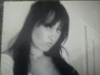 am hayley parry am 26 from liverpool and i have 3 amazing lil boys and a amazing bf and family :)