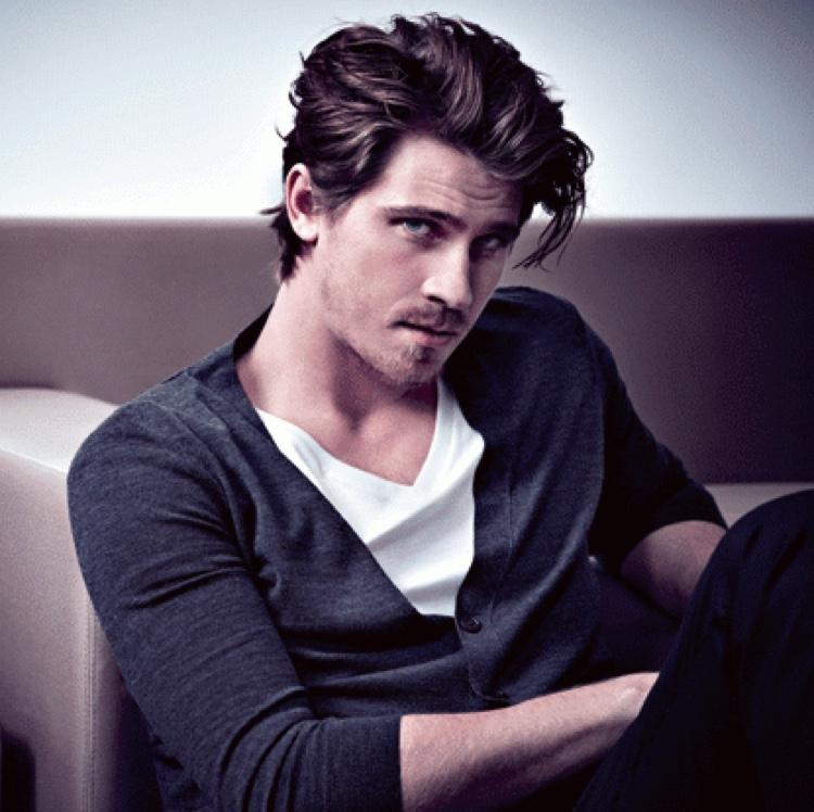 DouredHues's profile picture. Simple man, simple tastes. Nothing more to say, chickey-pie. (OC RP)