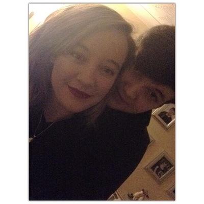 XJadeiferX's profile picture. They laugh at me for being different, I laugh at them because there all the same.