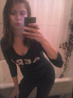 unicornpower_ml's profile picture. 