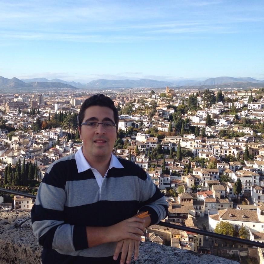 27. Scout de Jaén. Economista y León. La felicidad forma parte del selecto grupo de cosas importantes que pierden valor si no se comparten con quienes quieres.