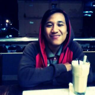 follow me. I'll follow back :D 
halaman nya di lke ea http://t.co/aEBDViS2gO
ne fb saya http://t.co/N1w1rCKg15 my i